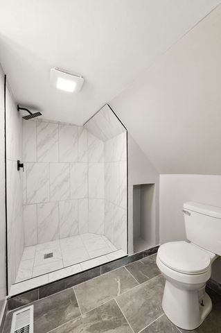 7034 S Normal Boulevard, Chicago, IL 60621