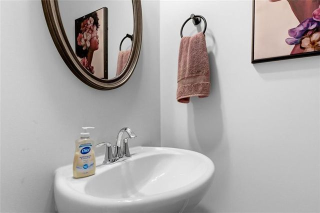 4006 Riverchess SW Drive, Atlanta, GA 30331