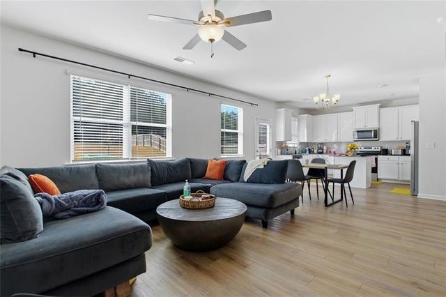 4006 Riverchess SW Drive, Atlanta, GA 30331