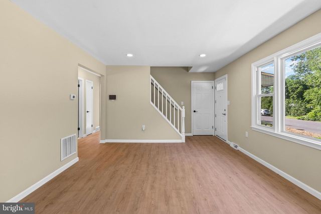 529 HUNT AVE, Hamilton, NJ 08610