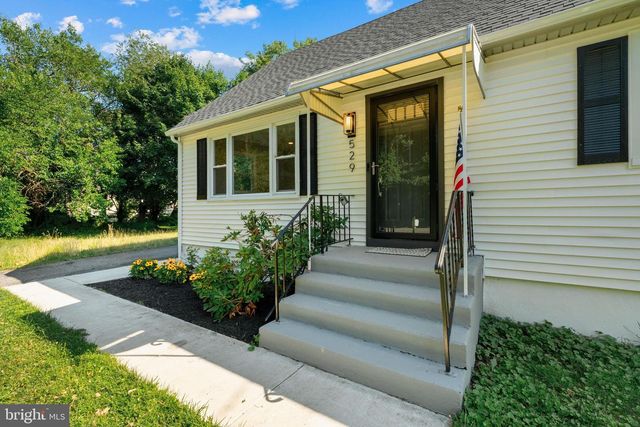 529 HUNT AVE, Hamilton, NJ 08610