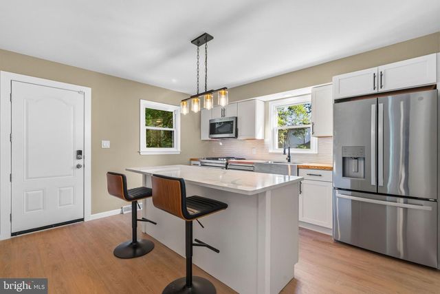529 HUNT AVE, Hamilton, NJ 08610