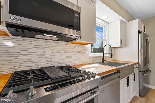 529 HUNT AVE, Hamilton, NJ 08610