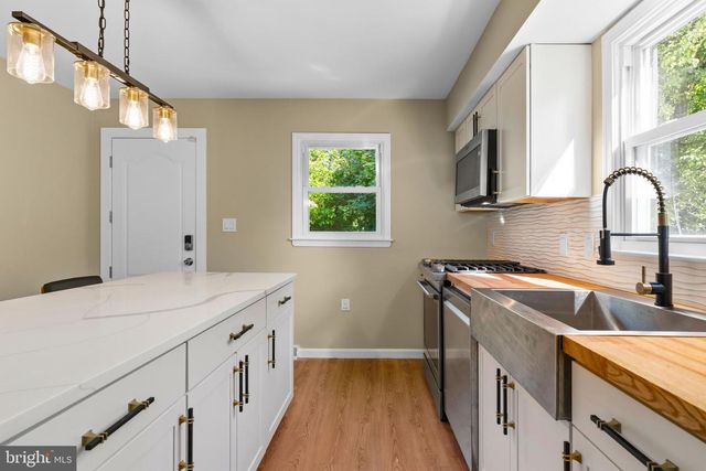 529 HUNT AVE, Hamilton, NJ 08610
