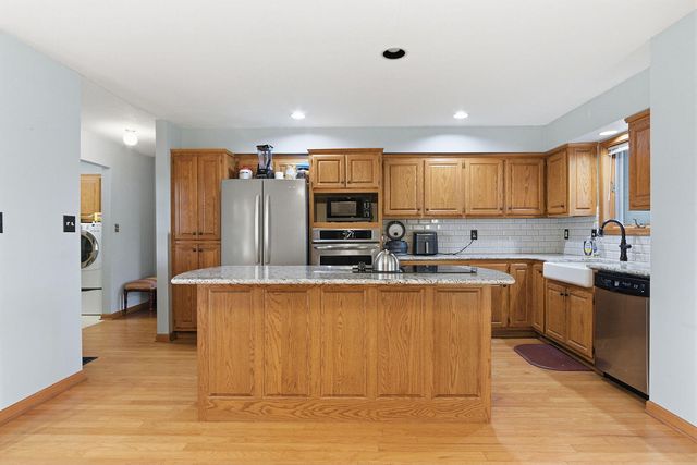 8080 E HWY AB, Columbia, MO 65201