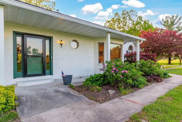 8080 E HWY AB, Columbia, MO 65201