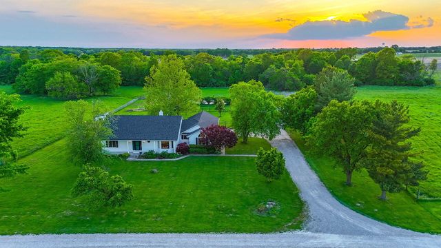 8080 E HWY AB, Columbia, MO 65201