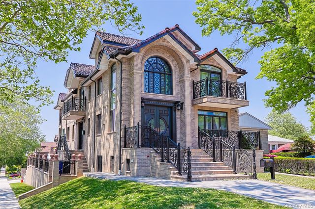 21-20 Francis Lewis Boulevard, Whitestone, NY 11357