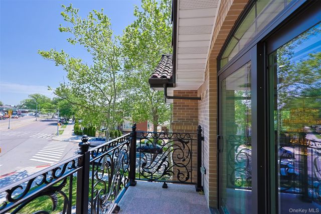 21-20 Francis Lewis Boulevard, Whitestone, NY 11357