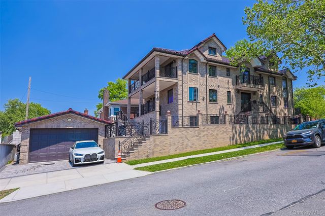 21-20 Francis Lewis Boulevard, Whitestone, NY 11357