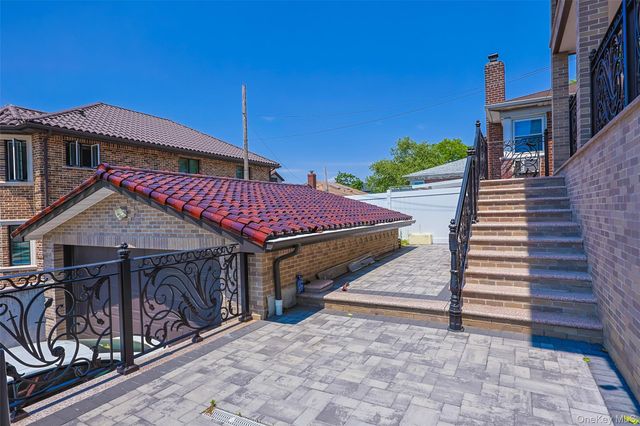 21-20 Francis Lewis Boulevard, Whitestone, NY 11357