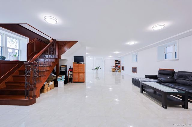 21-20 Francis Lewis Boulevard, Whitestone, NY 11357