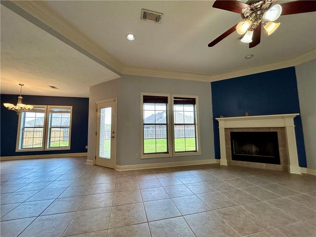 6005 TORIA Drive, Alexandria, LA 71303