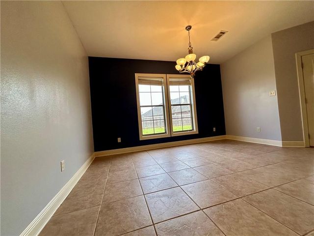 6005 TORIA Drive, Alexandria, LA 71303