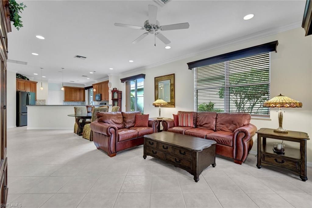 9359 Trieste DR, FORT MYERS, FL 33913 — photo 4