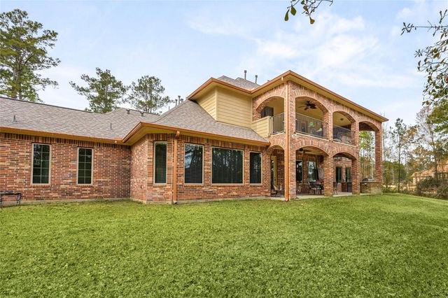23421 Cannondale Loop, Montgomery, TX 77316