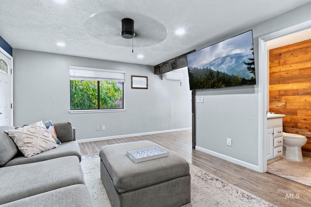 10575 W Blackhawk Ct, Boise, ID 83709 photo 5