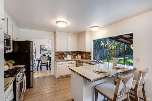 2513 Rigdon St, Napa, CA 94558