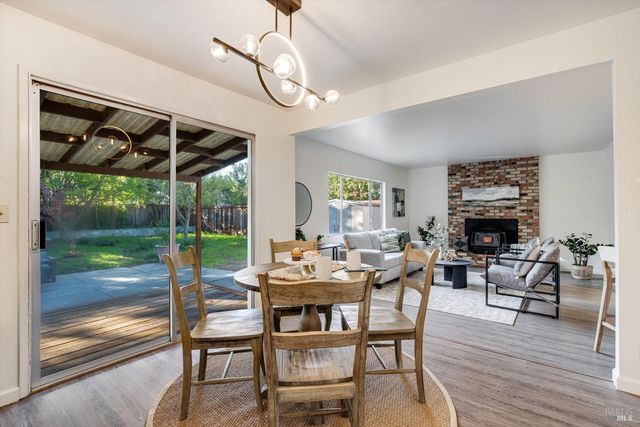 2513 Rigdon St, Napa, CA 94558