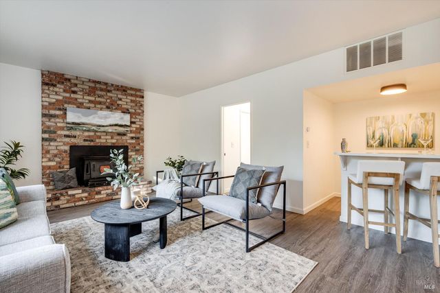 2513 Rigdon St, Napa, CA 94558