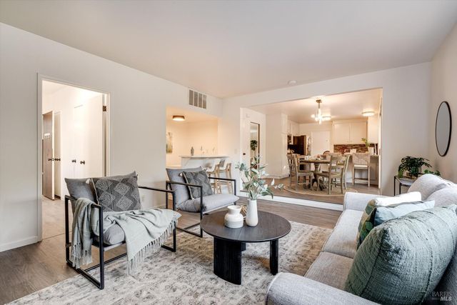 2513 Rigdon St, Napa, CA 94558