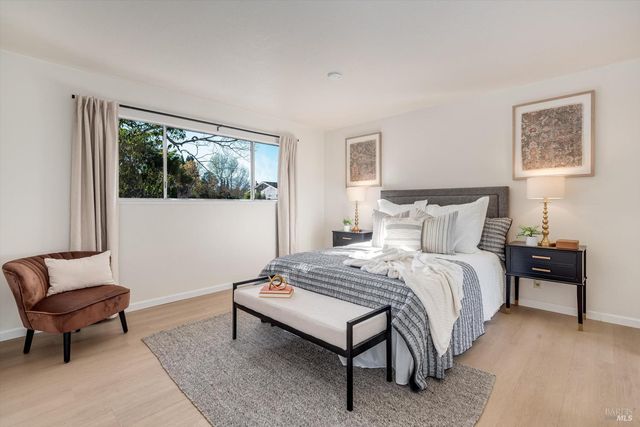 2513 Rigdon St, Napa, CA 94558