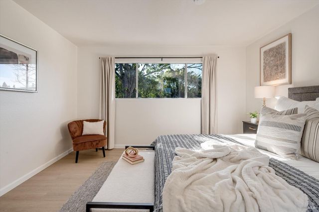 2513 Rigdon St, Napa, CA 94558