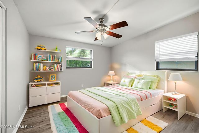 3135 VICTORIA PARK Road, Jacksonville, FL 32216