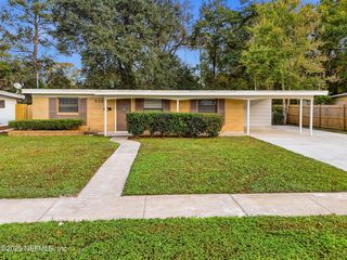3135 VICTORIA PARK Road, Jacksonville, FL 32216
