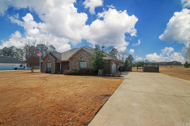 1009 Ridgewood Drive, Little Rock, AR 72206