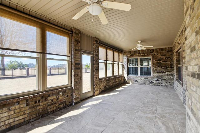 1009 Ridgewood Drive, Little Rock, AR 72206