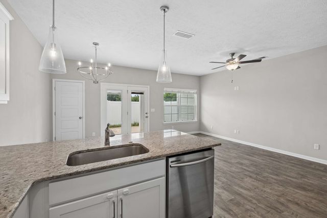 4347 Doral Dr, Murfreesboro, TN 37127
