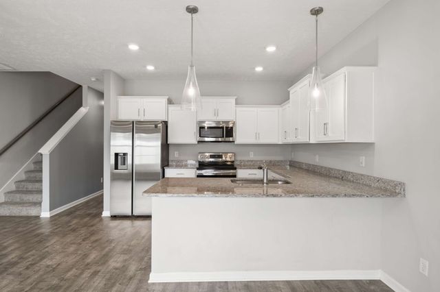 4347 Doral Dr, Murfreesboro, TN 37127