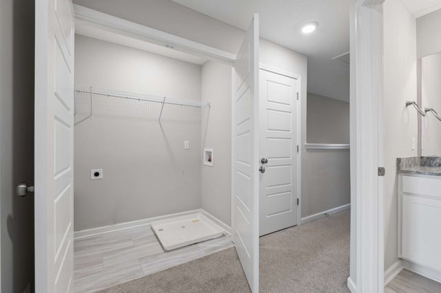 4347 Doral Dr, Murfreesboro, TN 37127