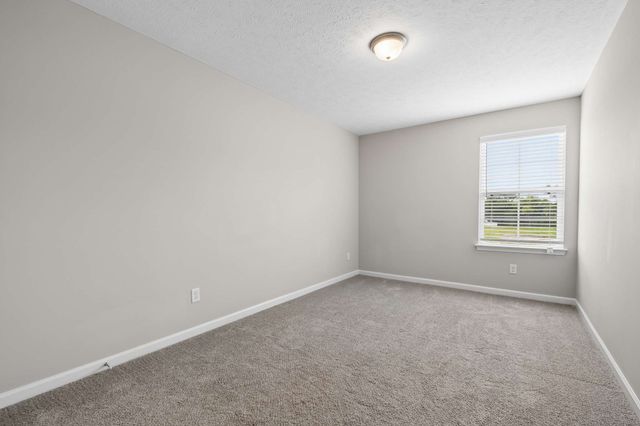 4347 Doral Dr, Murfreesboro, TN 37127