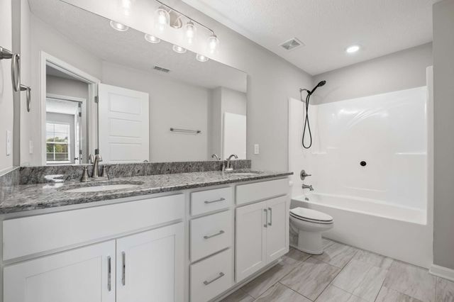 4347 Doral Dr, Murfreesboro, TN 37127