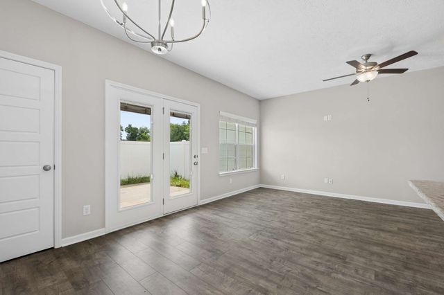4347 Doral Dr, Murfreesboro, TN 37127