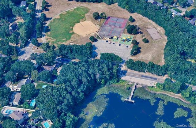 308 Browns Road, Nesconset, NY 11767