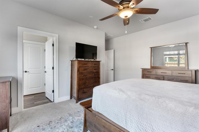 104 Dax DR, Liberty Hill, TX 78642