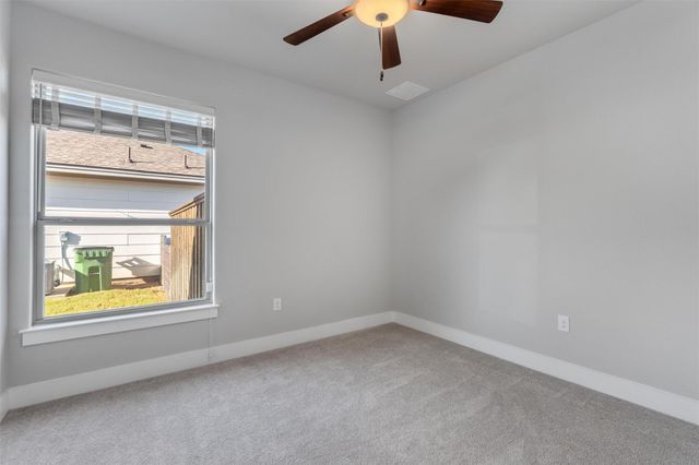 104 Dax DR, Liberty Hill, TX 78642