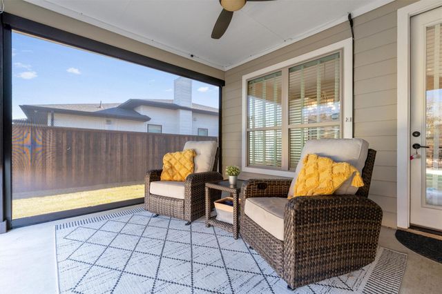 104 Dax DR, Liberty Hill, TX 78642