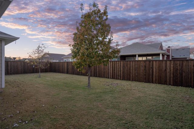 104 Dax DR, Liberty Hill, TX 78642