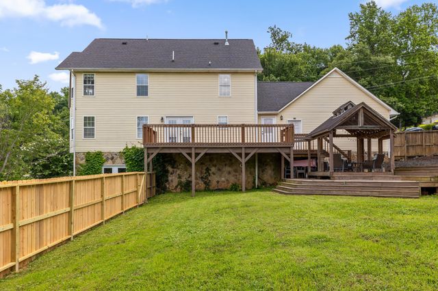133 Merry Wood Drive, Rossville, GA 30741
