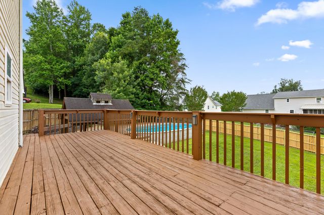 133 Merry Wood Drive, Rossville, GA 30741