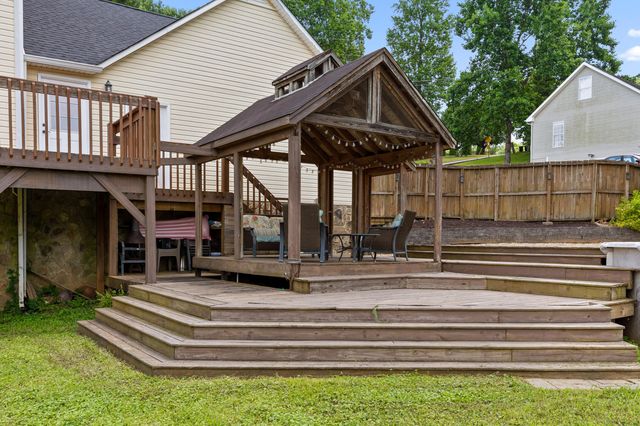 133 Merry Wood Drive, Rossville, GA 30741