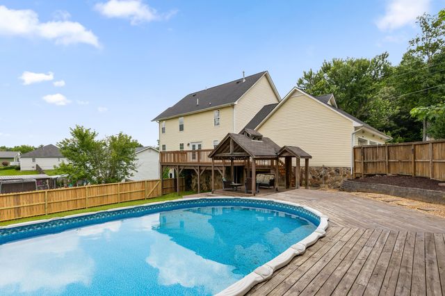 133 Merry Wood Drive, Rossville, GA 30741