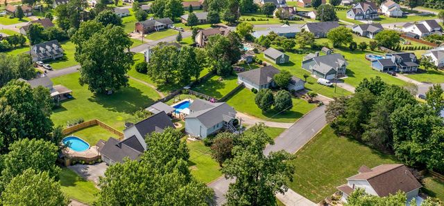 133 Merry Wood Drive, Rossville, GA 30741