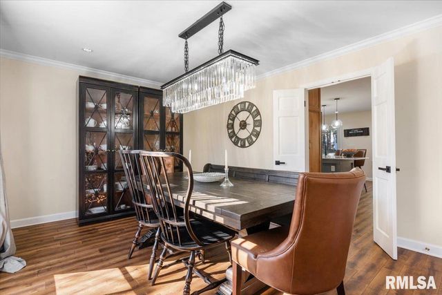 1709 Outer Park Drive, Springfield, IL 62704