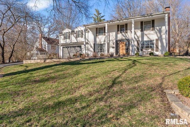 1709 Outer Park Drive, Springfield, IL 62704