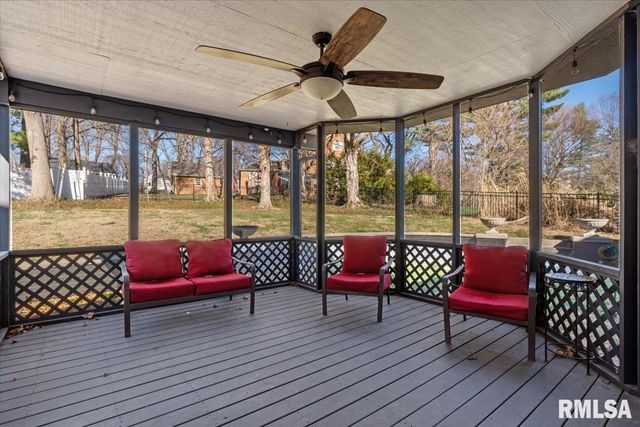 1709 Outer Park Drive, Springfield, IL 62704